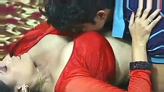 hot indian sexy aunties boobs pressing and fucking