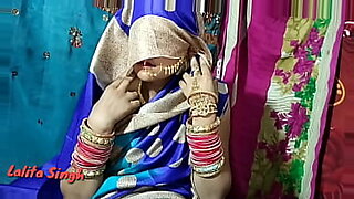 newly married desi girl in red saree leaked scandal