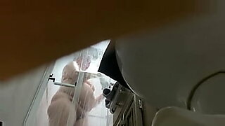 film sex girls poop in toilet