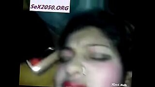 two girl kissing and licking one fat cock only tube