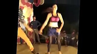 indian bus boobs press porn