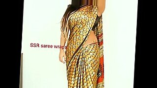 indian girl removing saree front brother