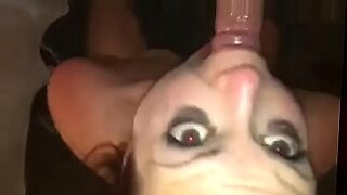 freak out when cum in her pussy