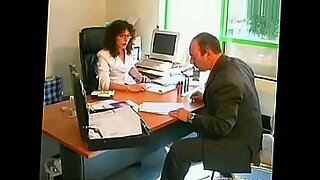 secretary getting her hairy pussy fingered and licked by her old boss in the office