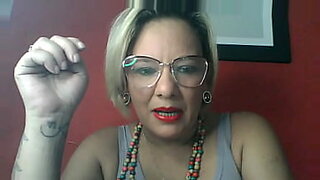 www freelivecam69 com at live webcam on skills her shows armstrong peyton
