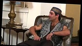 arab booty dance and fucked