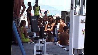 videos-de-maduras-tetonas-de-18-anos