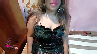 cuckold-bf-atrevida-lick-cum