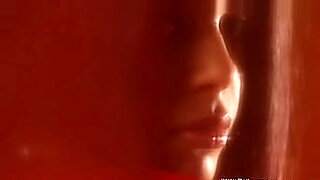 mexicana-por-coje-el-culo-y-se-pedorea-video-xxx