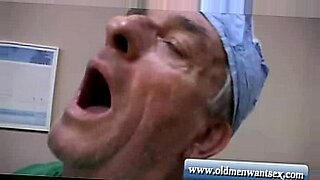 free-gay-video-doctor