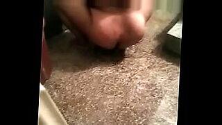 pornhub-gay-florida-bathroom-playlist