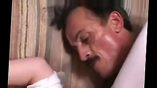 japanese father fuck her two step daughters threesome3
