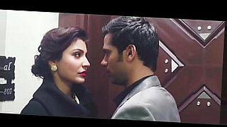 bollywood actors massage oil sex with busty masseuse