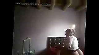 madre chola pollerona follando hijo con suegra