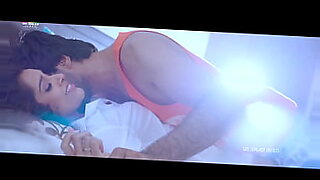 culona-haciendose-un-baile-privado-serviporno