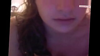 4-00-4-41-www-porn7-xxx-videos-cute-black-haired-bitch-puts-a-cock-in-her-mouth