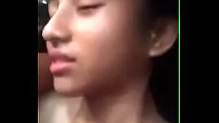 pinay teens boobs show on bus