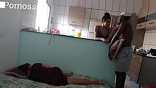 me-coji-a-mama-sin-darme-cuenta-xxx-porno-retro