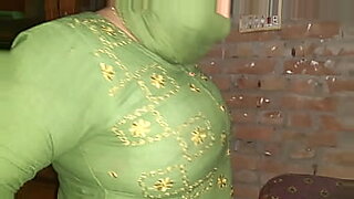 spy-masturbation-wife
