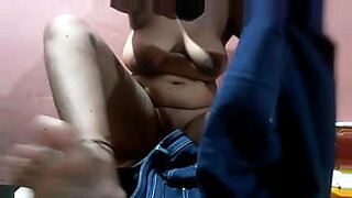 men-masturbating-together