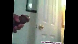 son caught by mom watching her in bath