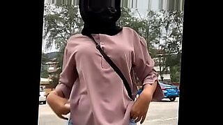 atas moto romen tudung