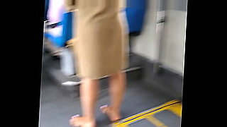 madre e hija asiaticas violadas en el metro