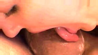 montando-xxx-milf