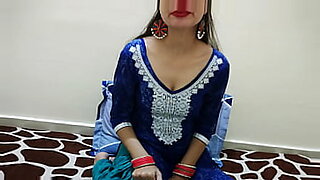 indian boobs sucking story hindi