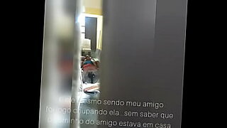 filha novinha perdendo o cabaço com pai