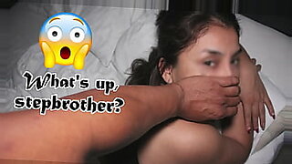 xxx-anal-castigando-a-mi-sobrina