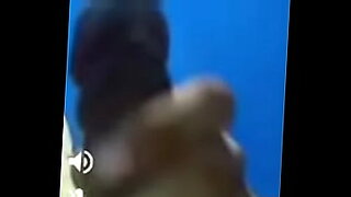 bangladeshi dhaka city hot university call girl shama samira earn lot of money by three some sex in hotel