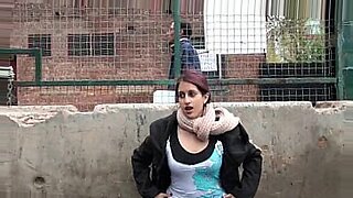 flashing-ashole-xhamster