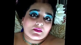 travestys-follando-con-verga-venosas-y-erectas