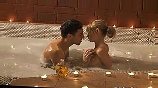 girls-of-sunset-place-lesbianas