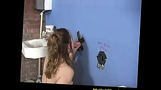 gloryhole-2-girls-porn-hd