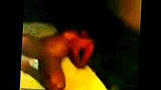 chatroulette masturbation on bed