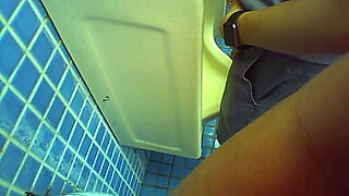 hidden cam toilet poo