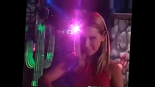 videos-coleccion-de-transexuales-tragando-semen