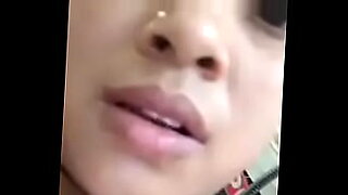 japanese-girl-creampie-fucked-in-train