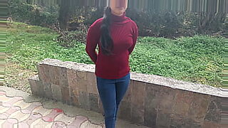 french-blonde-teen-two-sides-holes-redtube