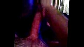 indian girl pees then pissed on xvideoscom12