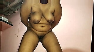 porno-culonas-se-la-menten-por-el-culo-xvideos