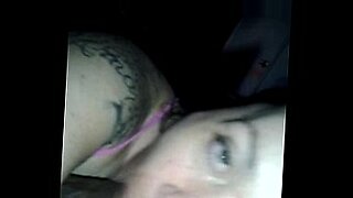 amateur-lesbian-woman-in-bed-bdsm-ball-mouth