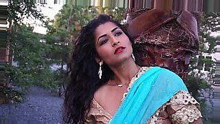 bollywood actress karena kapoor sexy video xnxx download