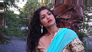 bollywood actress raveena tendon sexy video xnxx download