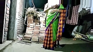 indian aunty showing pussy while cleaning floor