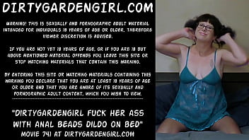 rough anal lesbian gangbang huge dildos