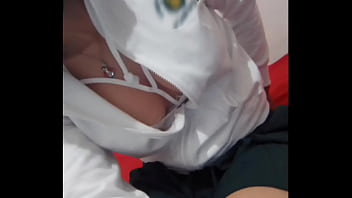 colegiales grabandose teniendo sexo en colegio de costa rica