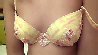 redtube-masturbation-bragas-bbw
